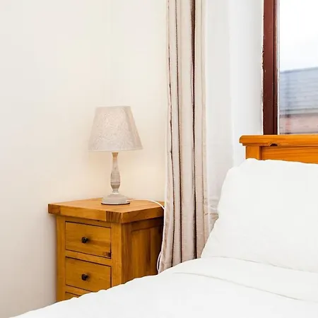 Bright And Comfortable In Historic Centre Apartment Dublin